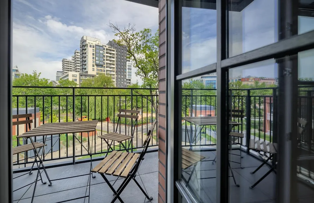 Aboutartapartments - By The River-1