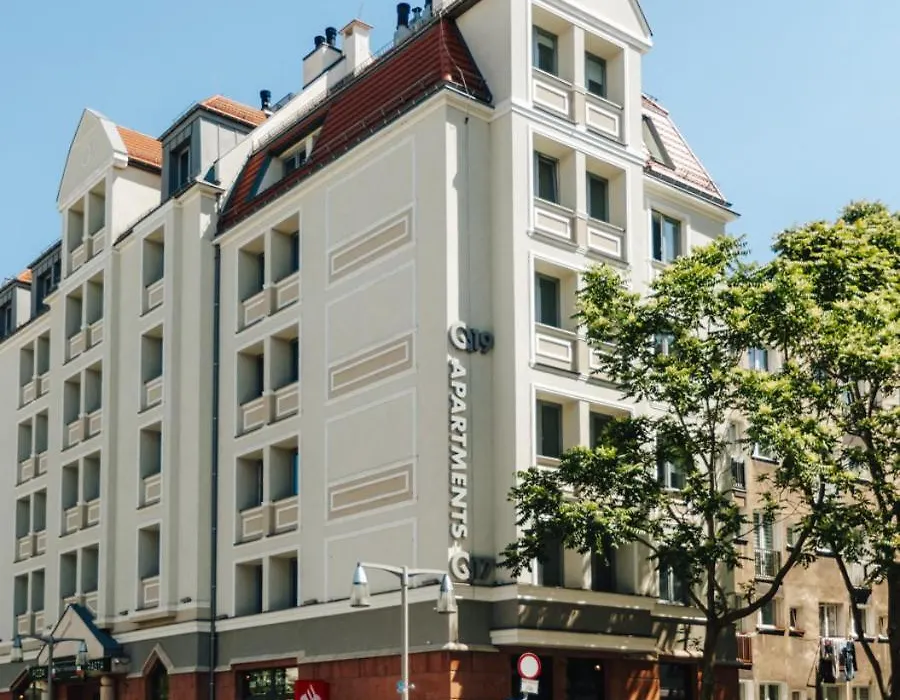 Q19 Apartments Rynek-1