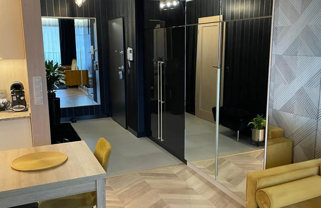 Golden Mood City Apartment-1
