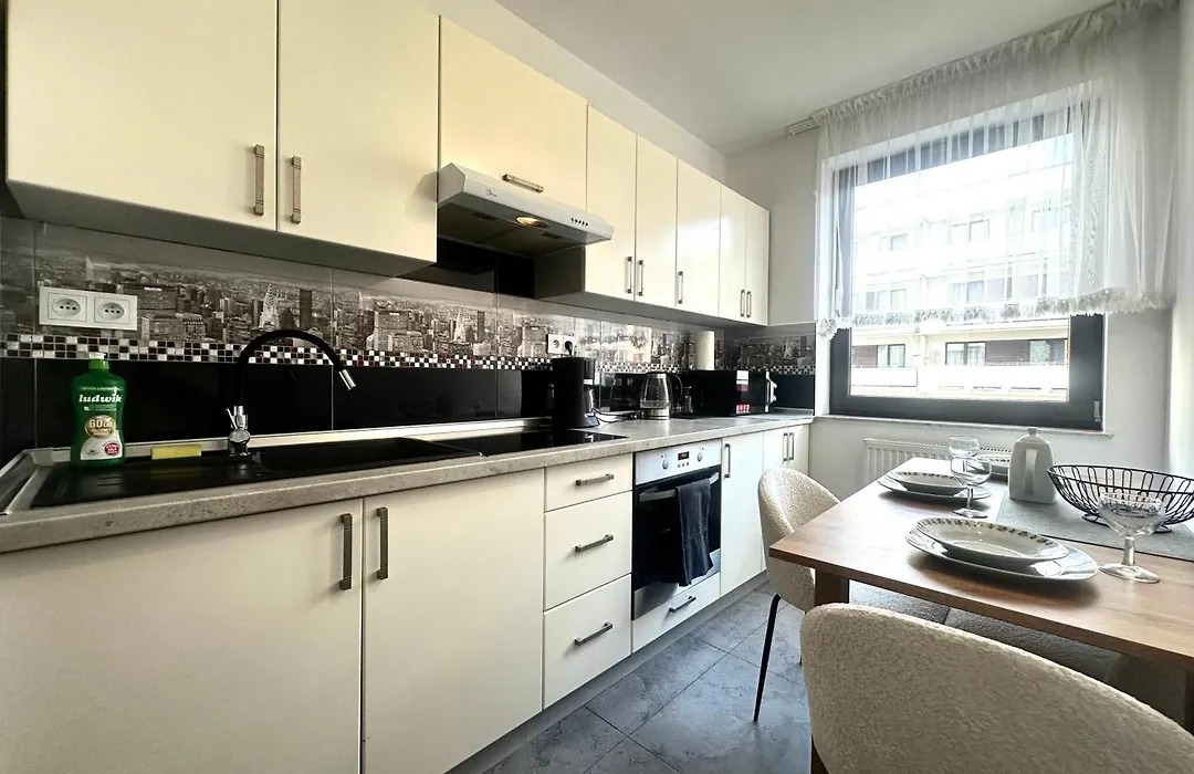 Nyska Apartment - Self Check-In 20H - Parking & Lift-1