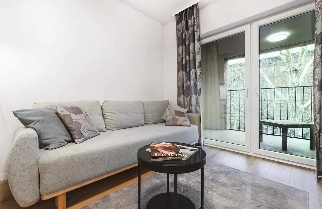 Komfort Z Balkonem W Centrum-1