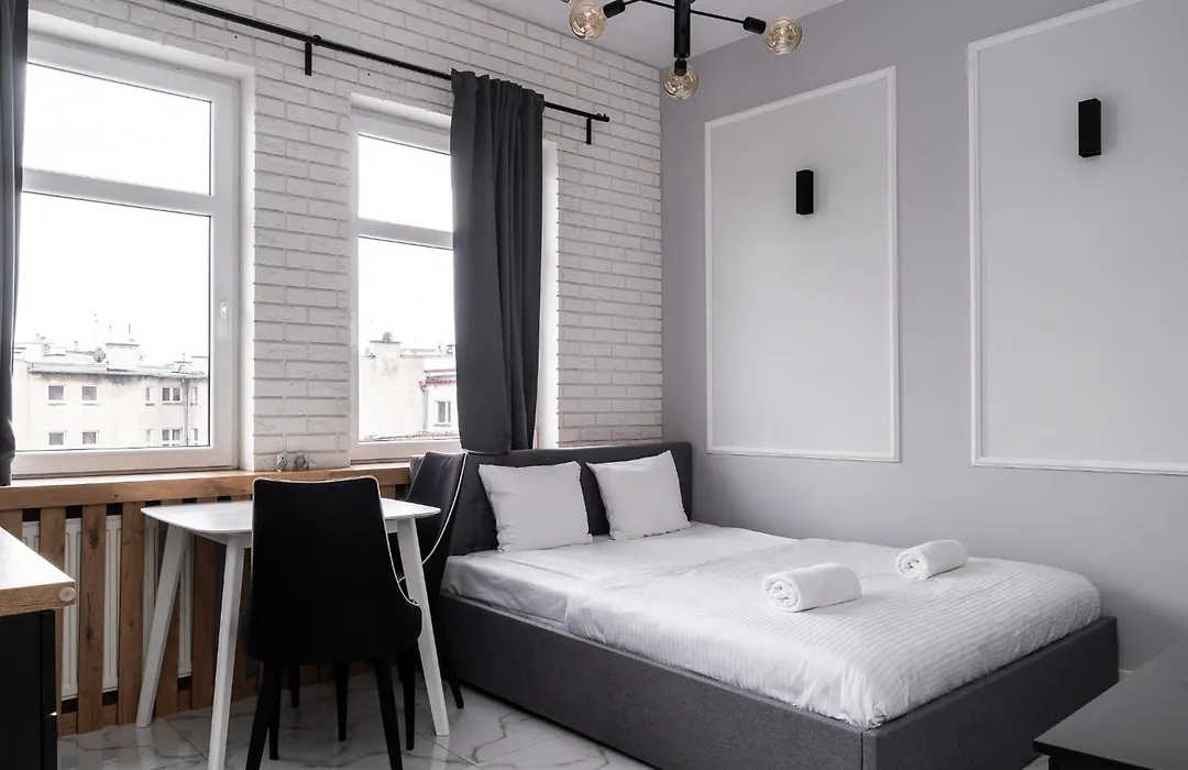 Rentplanet - Studio Ruska-1
