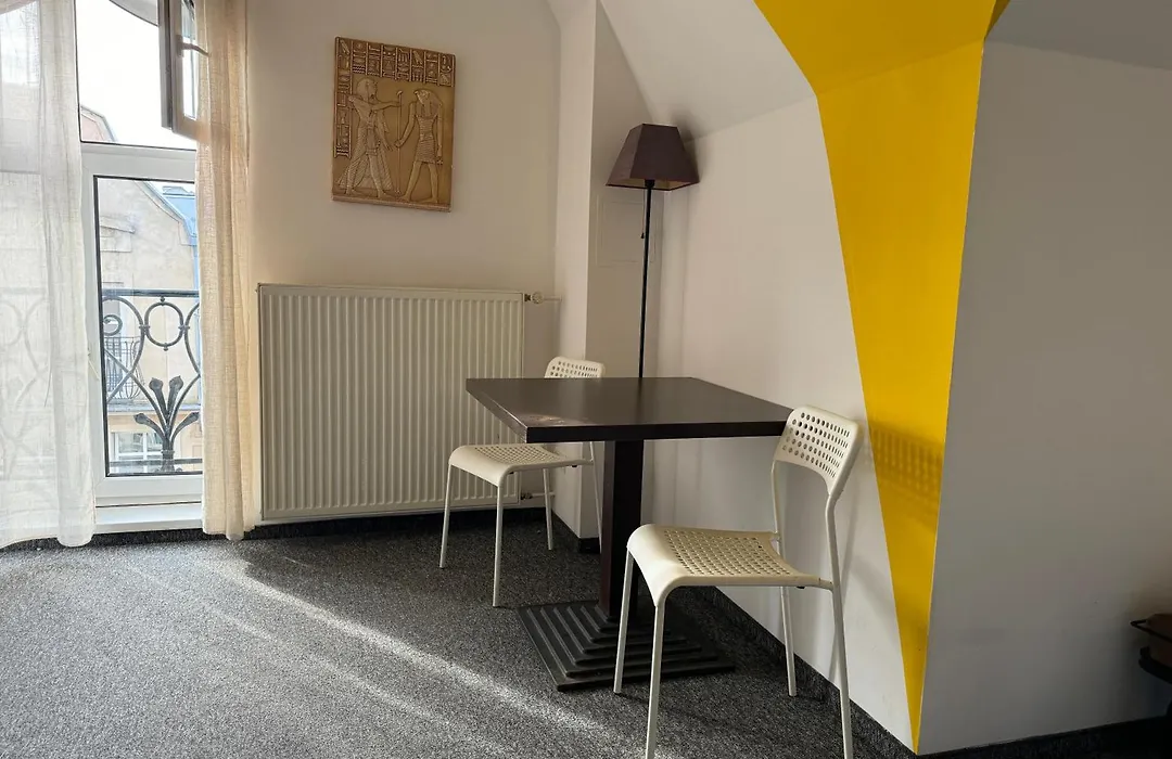 Absynt Hostel Wrocław-1