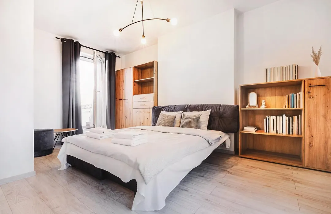 Komfortowe Apartamenty W Centrum Wroclawia-1