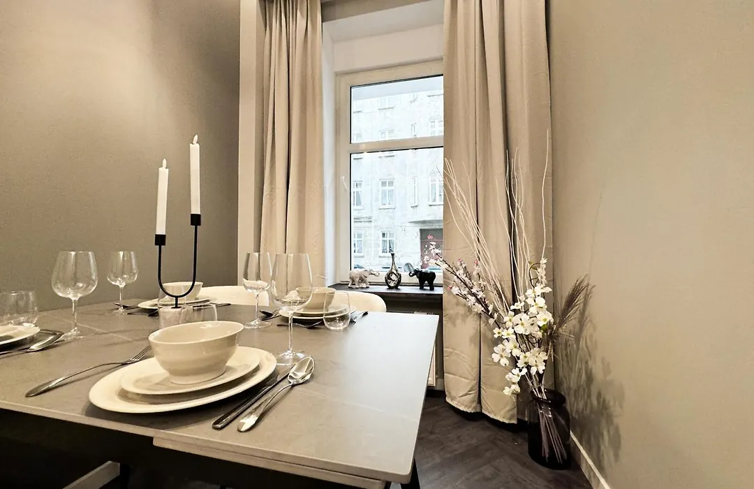 Central, Modern & Chic Wroclaw Gem, Near Park! 10Min To Old Town, Trumski-1