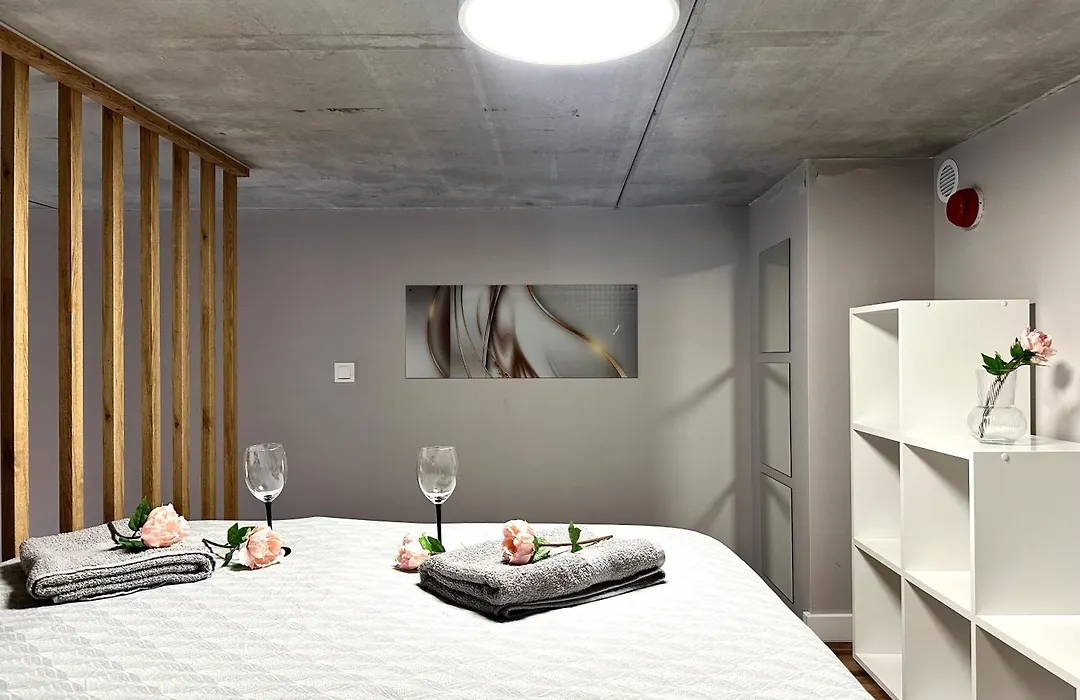 Zarembowicza Apt 52 - Self Check-In 20H - Lift-1