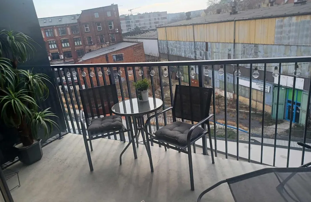 One-Room Apartment Nyska Residence Free Garage!!!-1