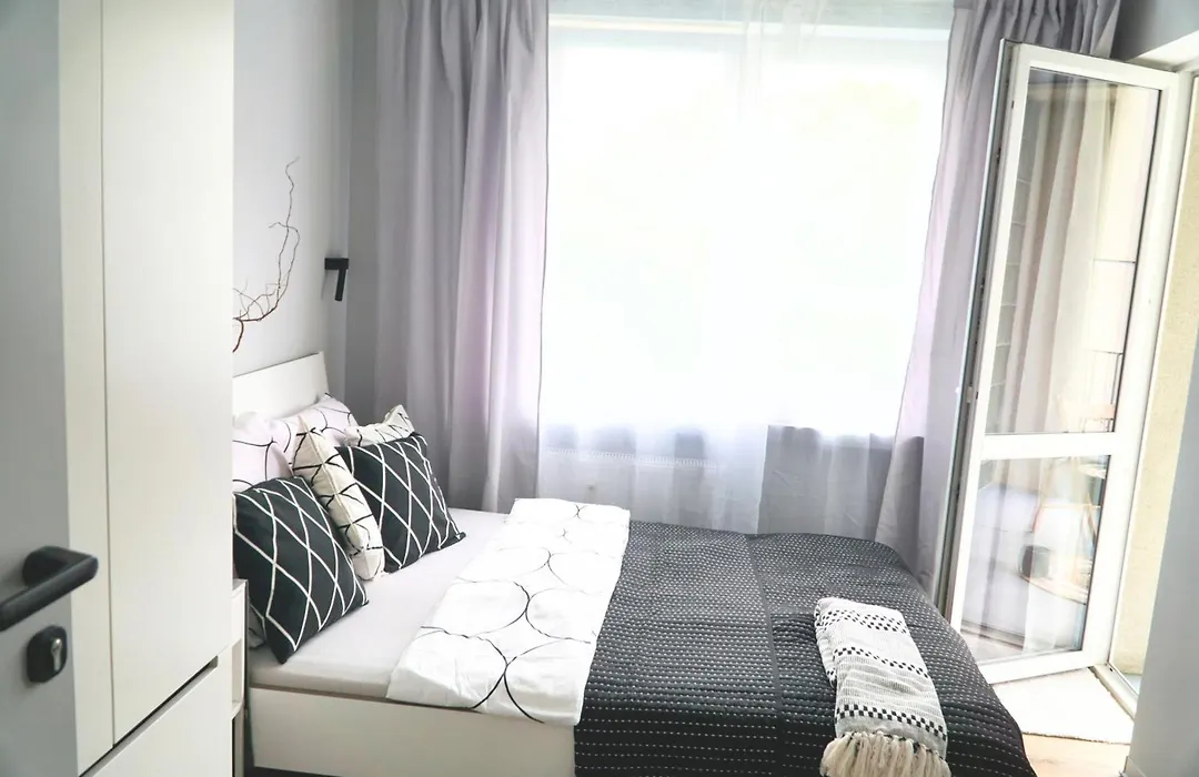 Piękny apartament w zielonej dzielnicy Wrocławia-1