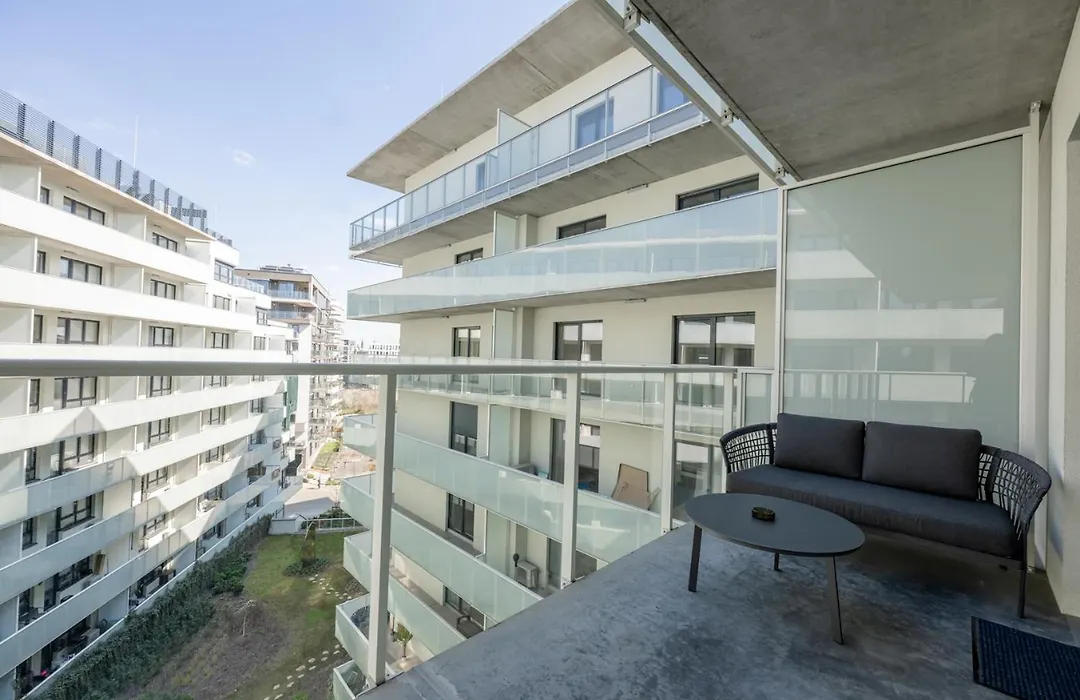 Lux Apart z Tarasem - CENTRUM - Parking Sauna Siłownia Meldunki 24na7-1