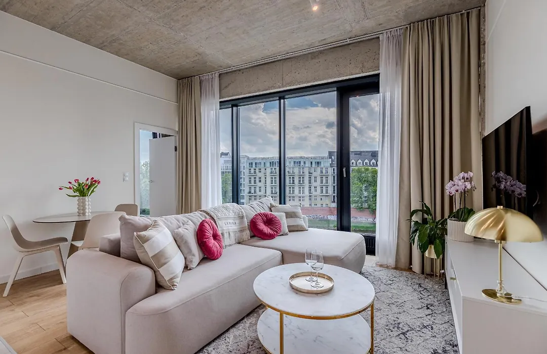 River Premium Apartment C-1