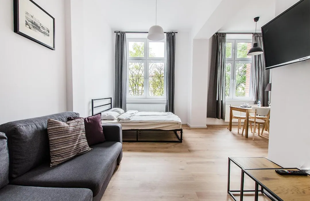 Sunstone Apartment In A Beautiful Townhouse In The Center-1