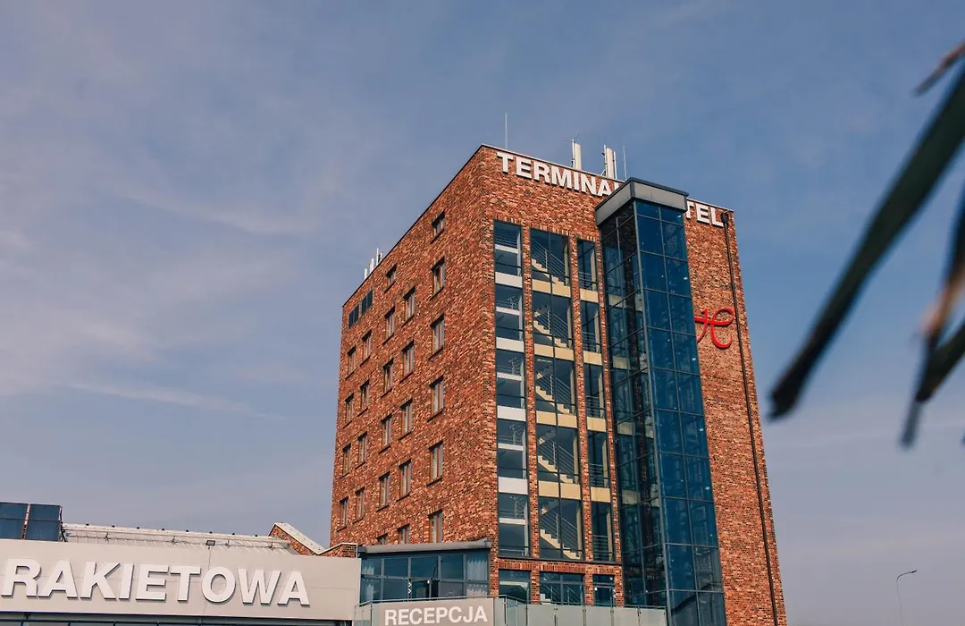 Terminal Hotel-1