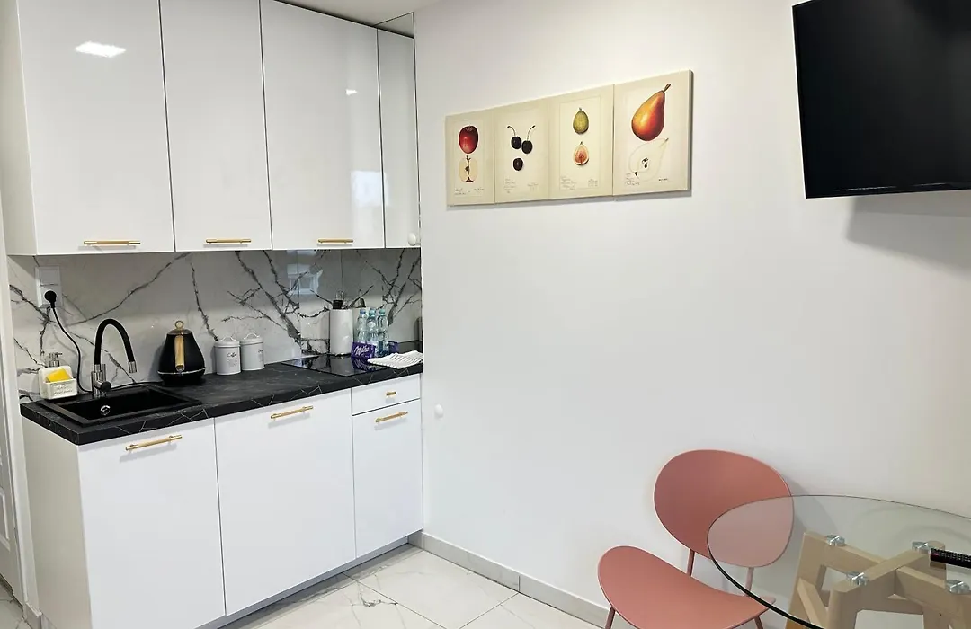 MOVEEN! Wynajem apartamentów we Wrocławiu! 10 minut od centrum-1
