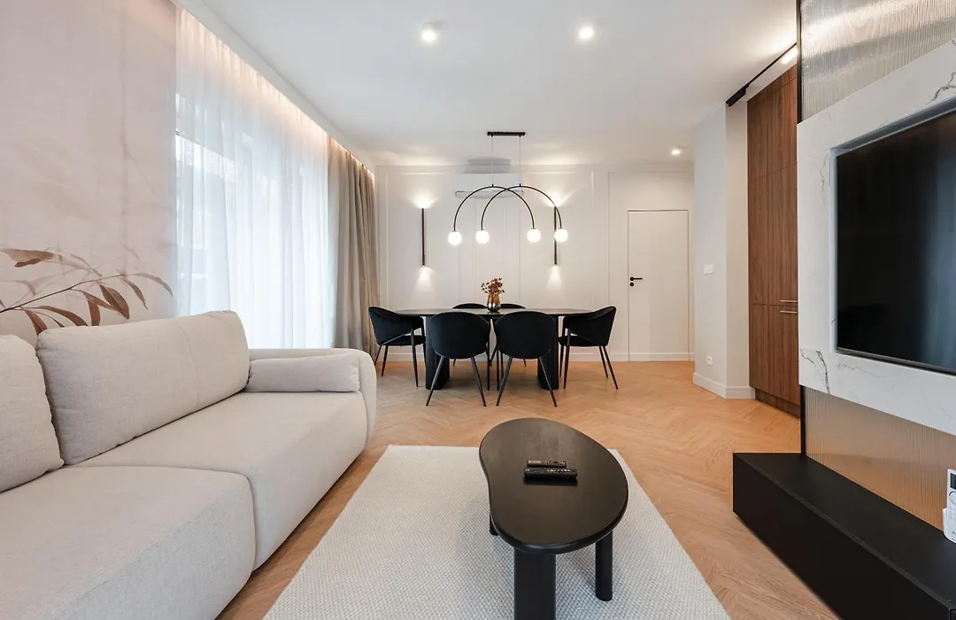 Renoma Old Town Residence-1