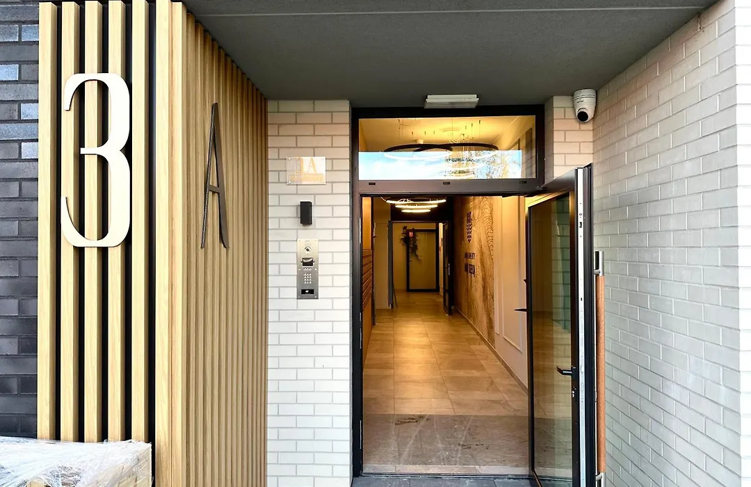 Michalczyka 3A - Self Check-In 20h - Parking-1