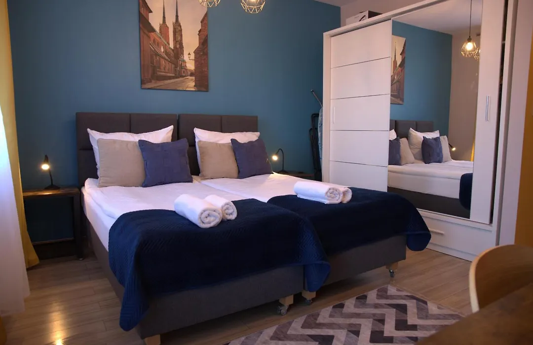 Sleep In Apartament Centrum-1