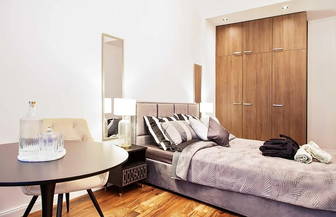 Cybulskiego 11 - Pokoje - Rooms, 24h self check-in-1