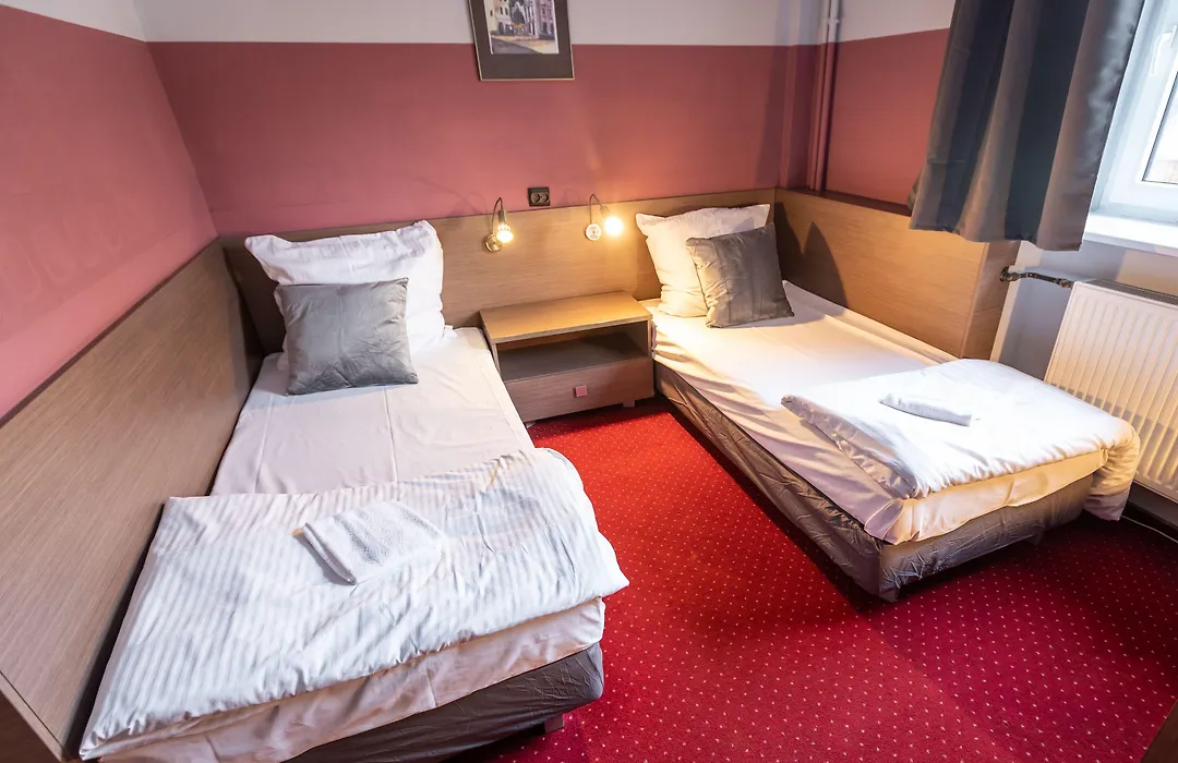 Hotel Podkowa-1