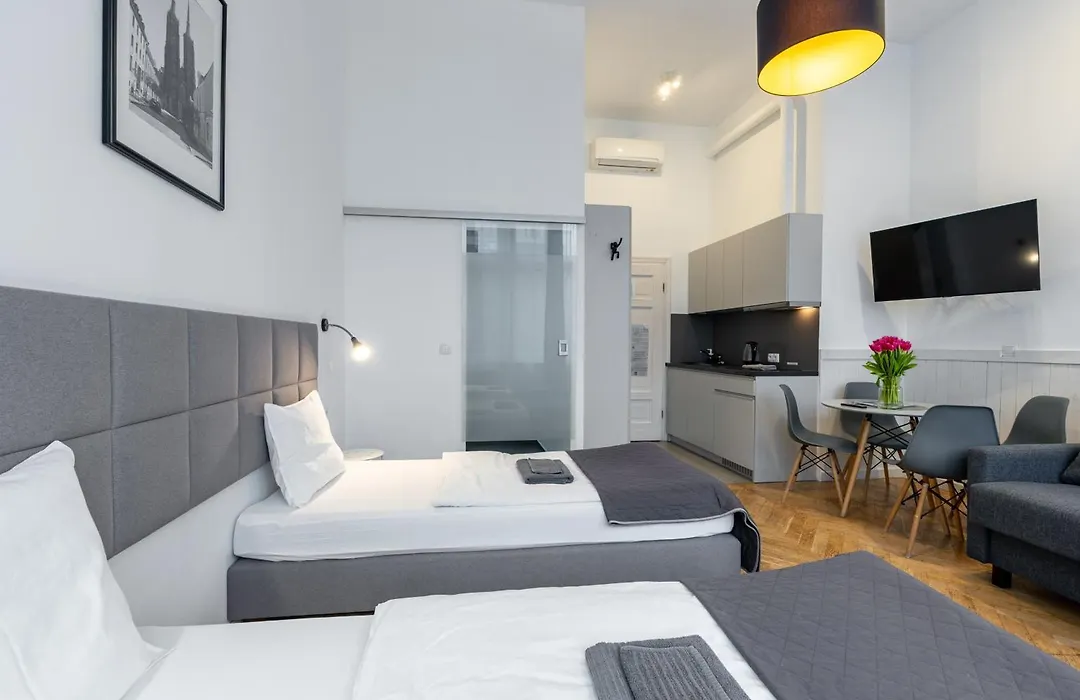 Wroclaw City Apartments-1