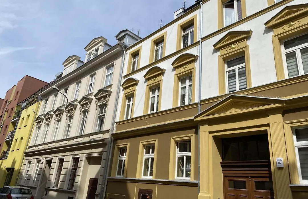 Klimatyczny Apartament W Centrum-1