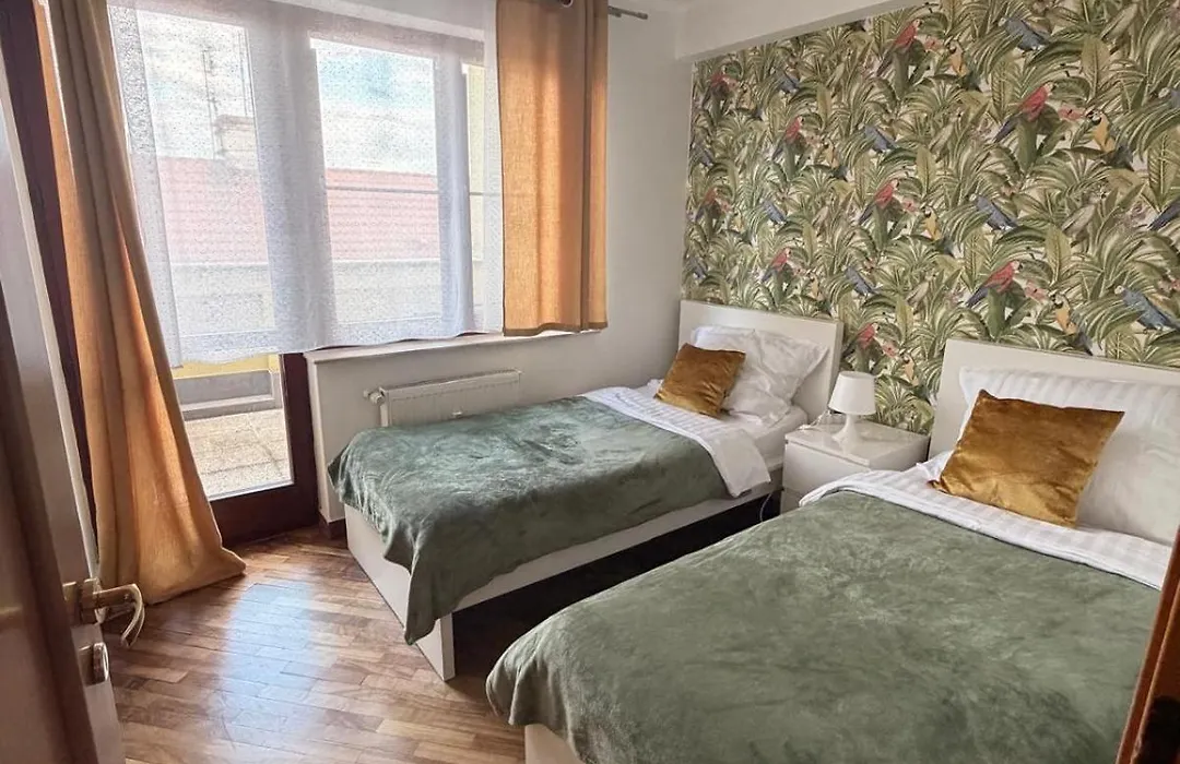 3-Bedroom Apt In Town Square-1