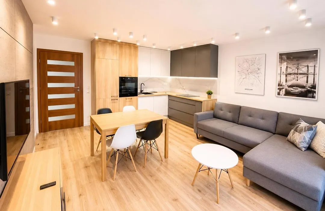 Tesorio Apartment Wroclaw Modern Stay Aircon & Parking-1
