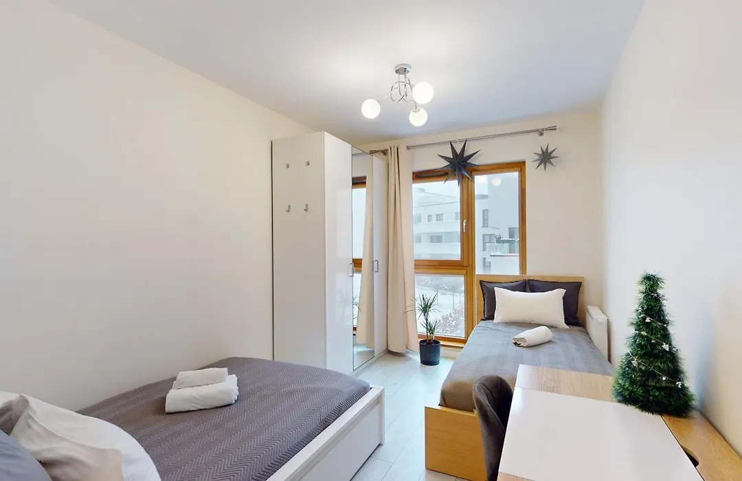 Rodzinny Apartament z 2 osobnymi sypialniami blisko Rynku-1