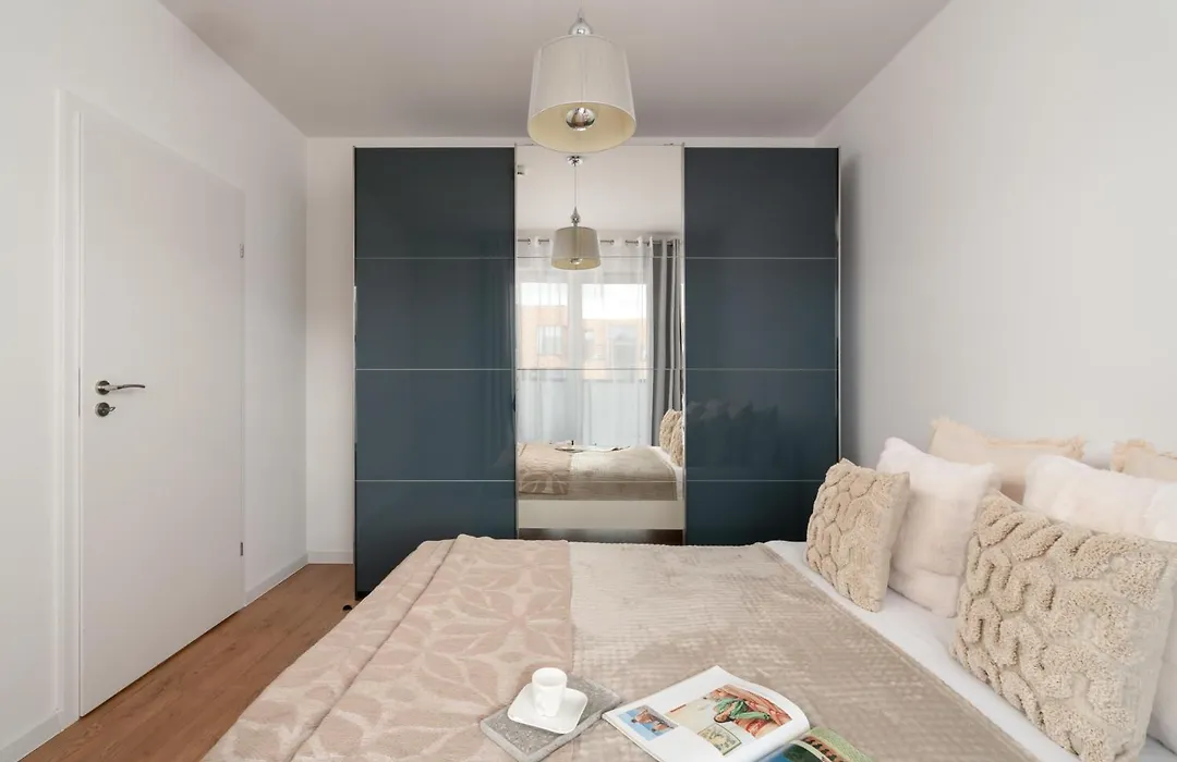 Pure Rental Apartments Inzynierska - Parking Free-1