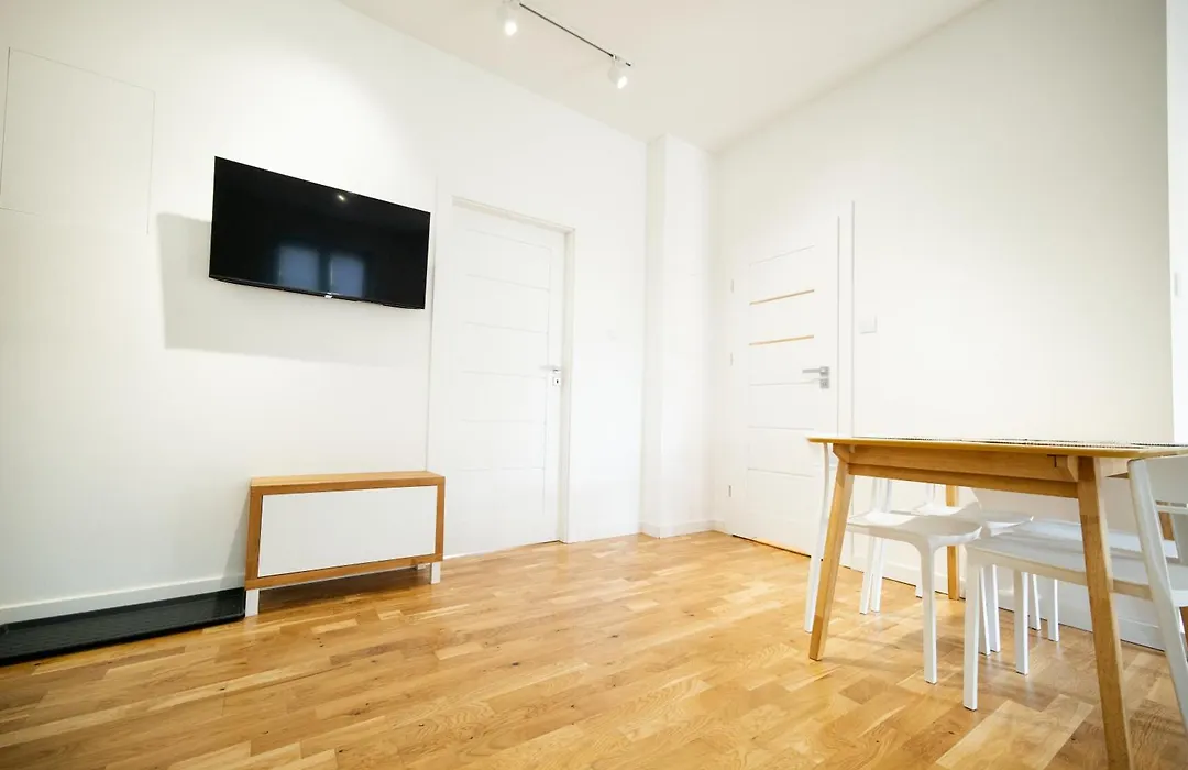 Apartament Otwarta Wroclaw-1