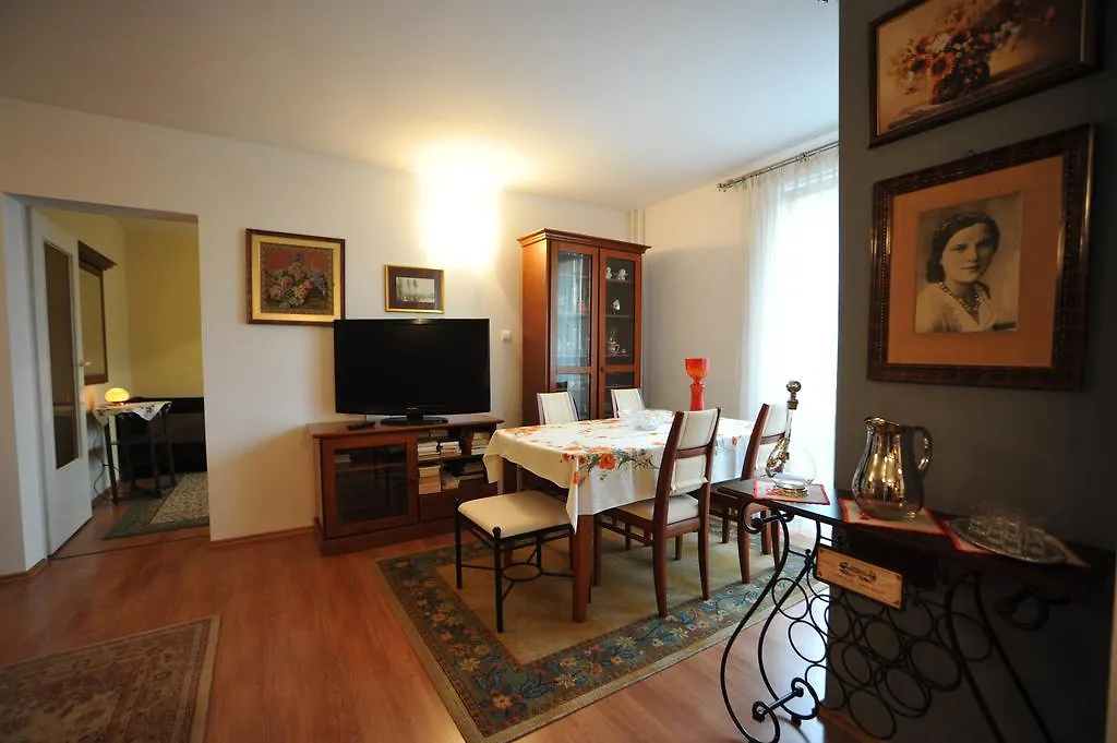 Apartament Tais-1