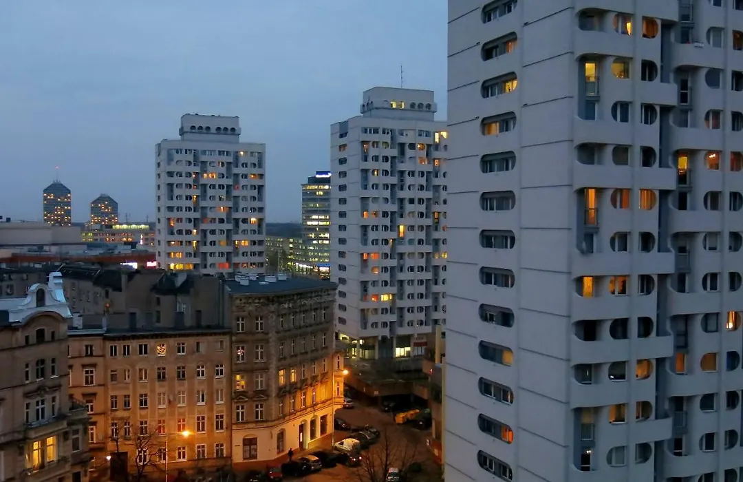 City On Foot-1