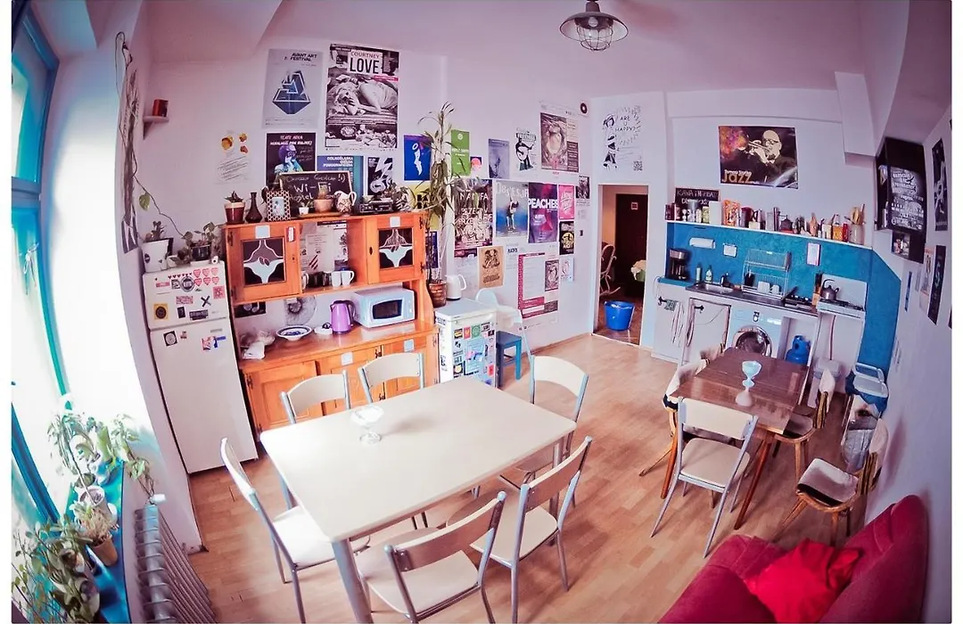 Hostel Bemma - Ozonowane pokoje-1