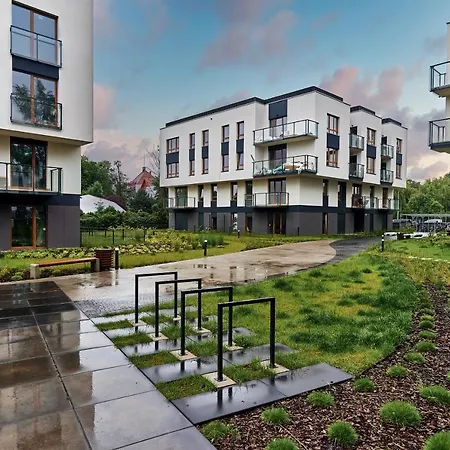 Exclusive Apartments Marina By Noclegi Renters-3