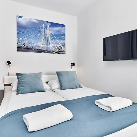 Apartments Wroclaw Pulaskiego by Renters-2