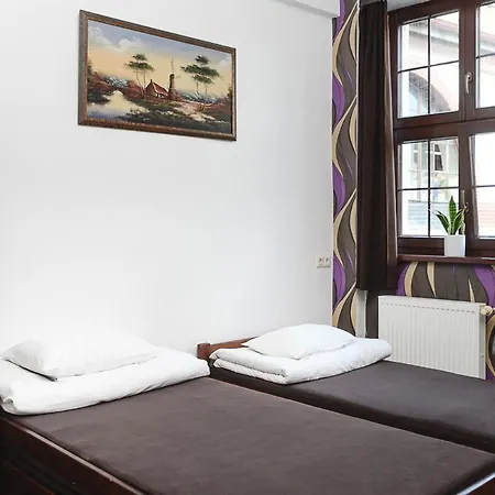 Moho E Hostel-3