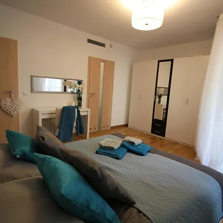 Apartament Centrum Krawiecka 2-2