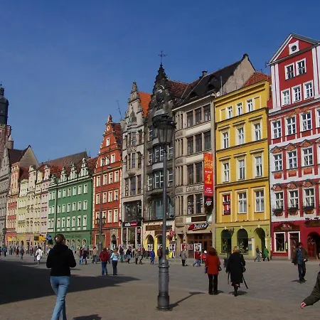 Grey Panther Apartment In The Heart Of Wroclaw-2