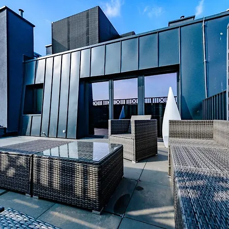 About Art Apartments-3