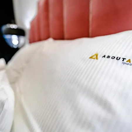 About Art Apartments-3