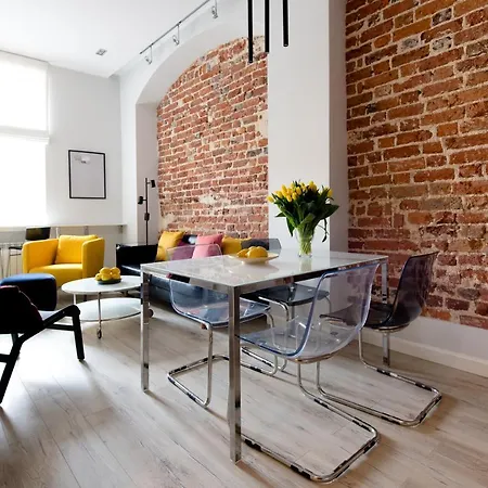 Elegant 2Br, Amazing Old Town Views, Plac Solny Walk To Rynek! Amenities-3