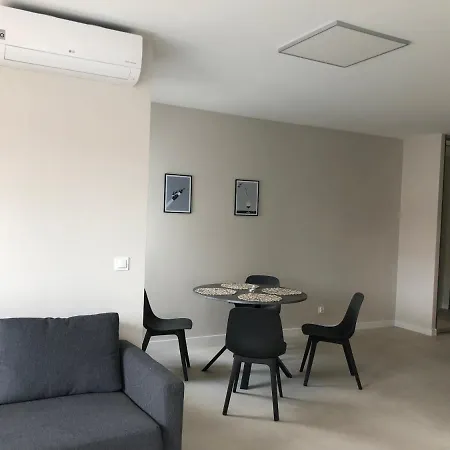 Apartament De Lux Apart 45 Grabiszynska-2