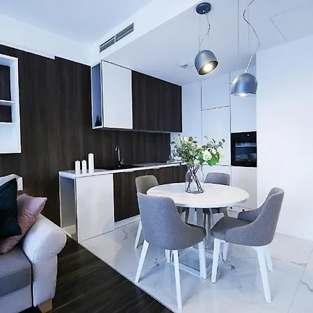 Ovo Apartment Market Square Wroclaw-3