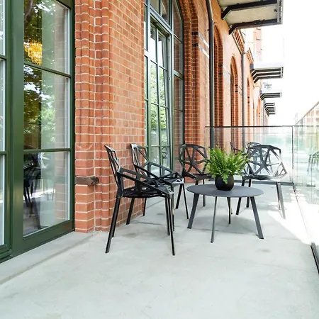Prestige Apartments 12-3