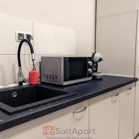 Saltapart Apartament Plac Solny Wroclaw-3