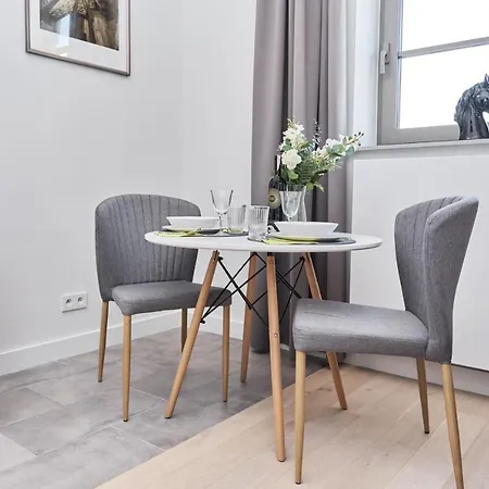 Studio Wyspa Słodowa by Renters-2