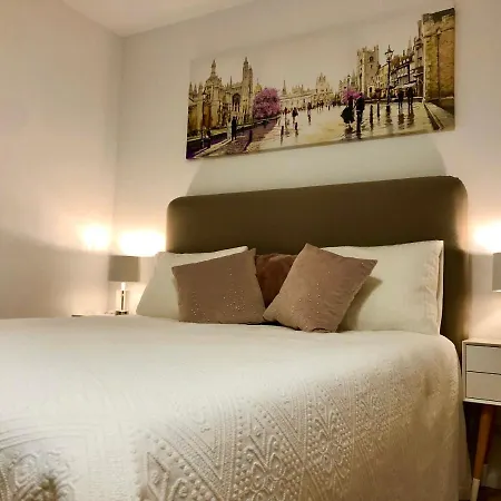 Old Town Romantic Apartment. Breslau-Wroclaw.-2