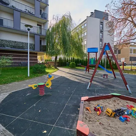 Apartment Wroclaw Krakowska With Balcony And Free Garage By Noclegi Renters-2