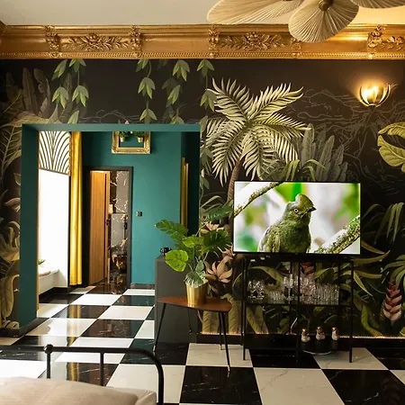 Jungle Apartments-3