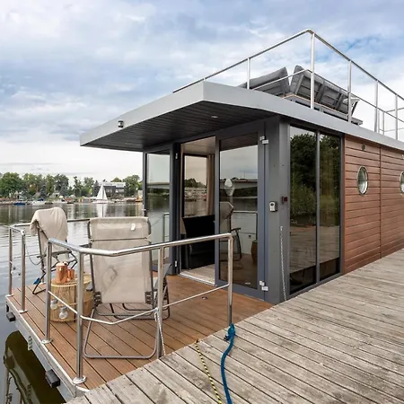 Lemuria Houseboat - pływający domek na wodzie-2