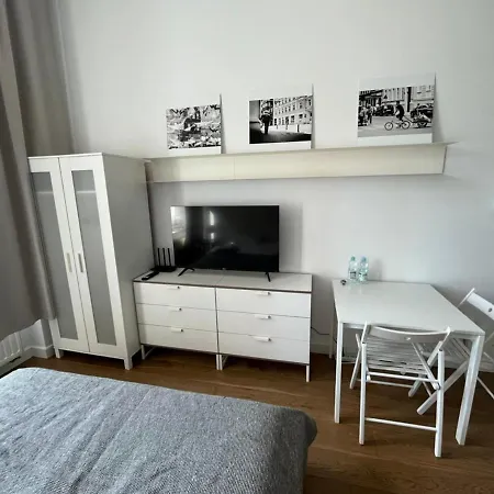 Komfortowy Apartament W Samym Centrum Wroclawia-3